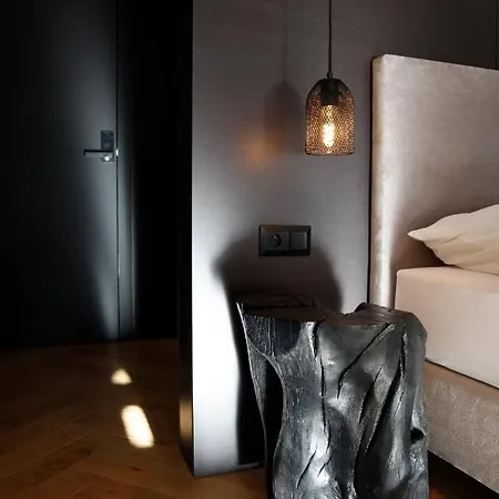 מלון Welkam פופראד