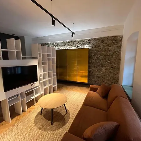 Welkam 3* פופראד