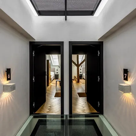 Welkam מלון פופראד